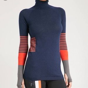 Sweaty Betty Turtleneck  Large